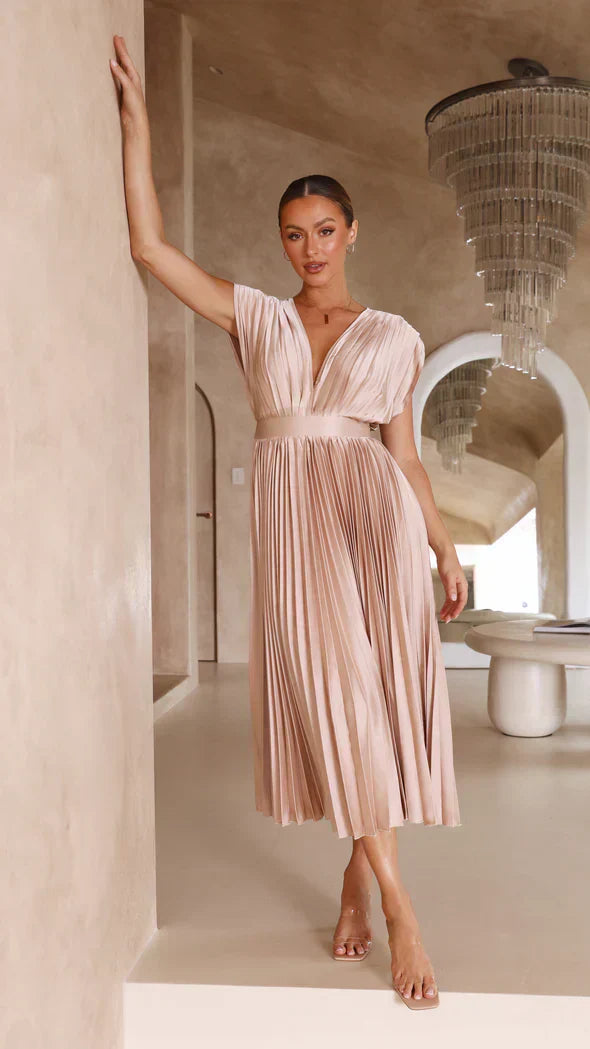 Clara Zijden Jurk Dames | Luxe Vloeiend Design & Tijdloze Klasse
