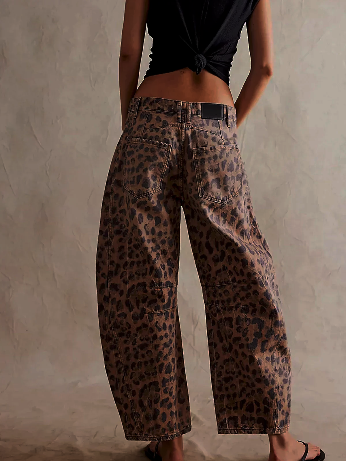 Leilani Barrel Jeans – Stijlvol, Comfortabel & Modern met Print