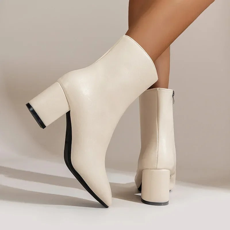 Charline Enkellaarsjes Dames | Tijdloos Design & Comfortabele Elegantielijn
