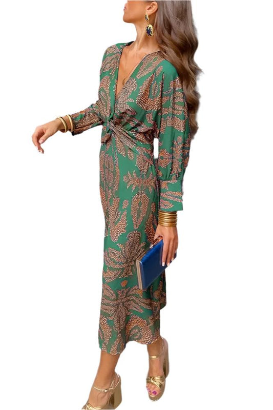 Jurk Amara – Elegante V-Cut Maxi-jurk met Silhouette Accent
