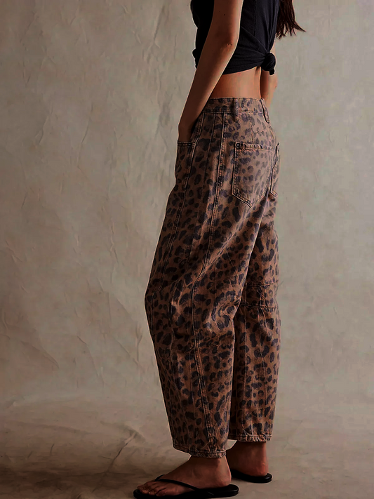 Leilani Barrel Jeans – Stijlvol, Comfortabel & Modern met Print