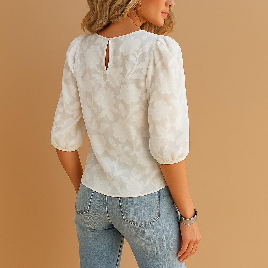 Sofie – Dames Bloementop met Elegante Uitstraling