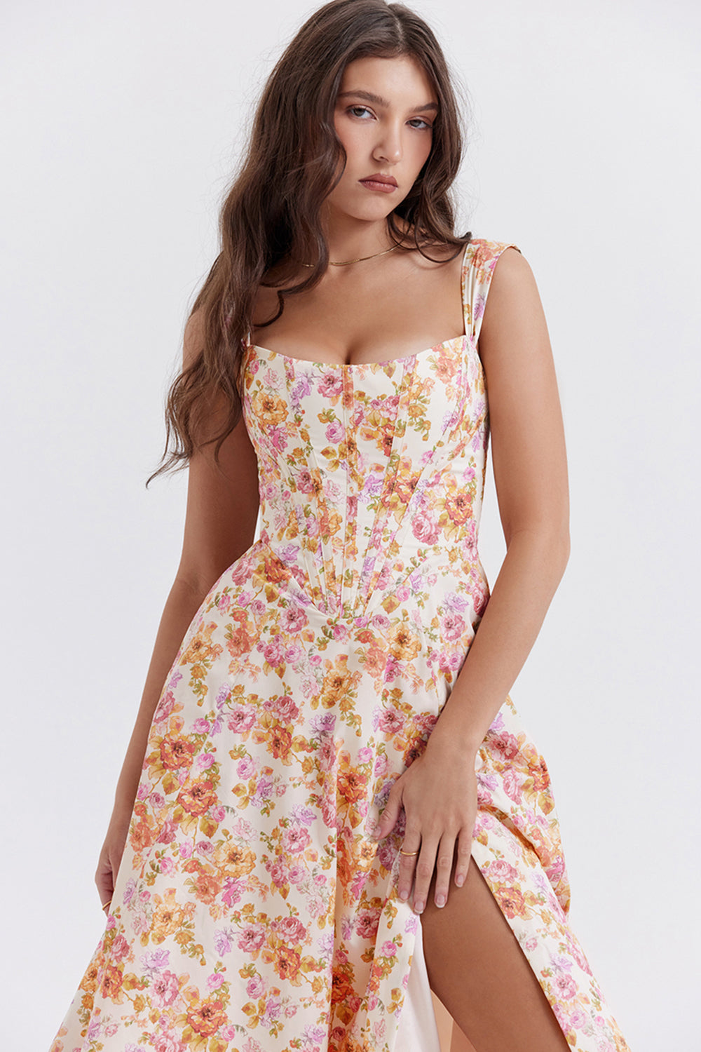 Midi Jurk Sophia – Luchtige Bloemenjurk met Romantische Print